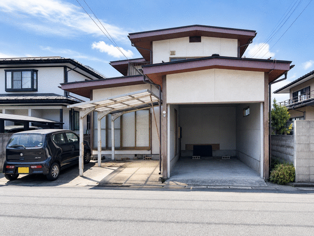 山形市 下条町１丁目（北山形駅） 2階建 ６ＬＤＫ